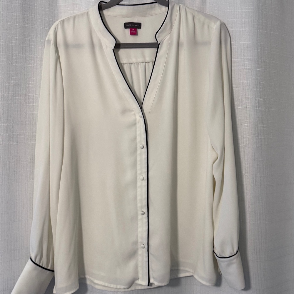 Vince Camuto blouse